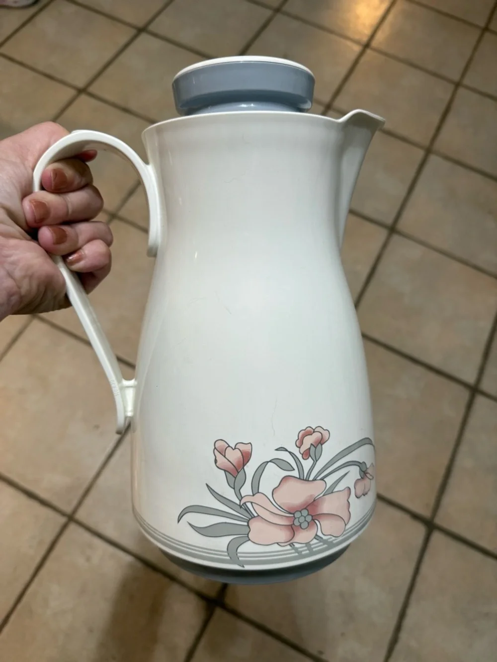 Vintage Thermos carafe from 1986